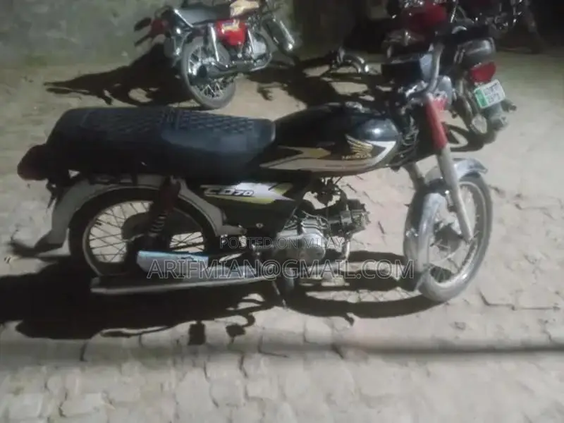 Motorcycle with Piston Engine and Good Tire Condition