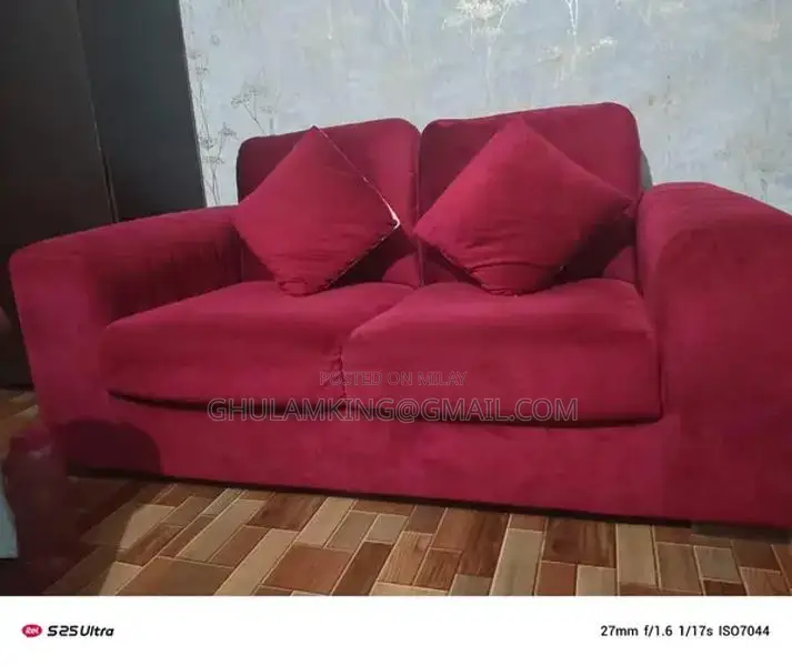 Elegant Welwat Fabric Sofa Set with 3 Pieces