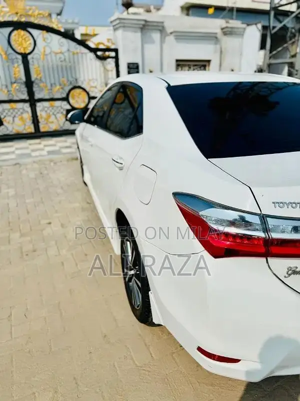 Toyota Corolla Grande Sedan 2020 Model
