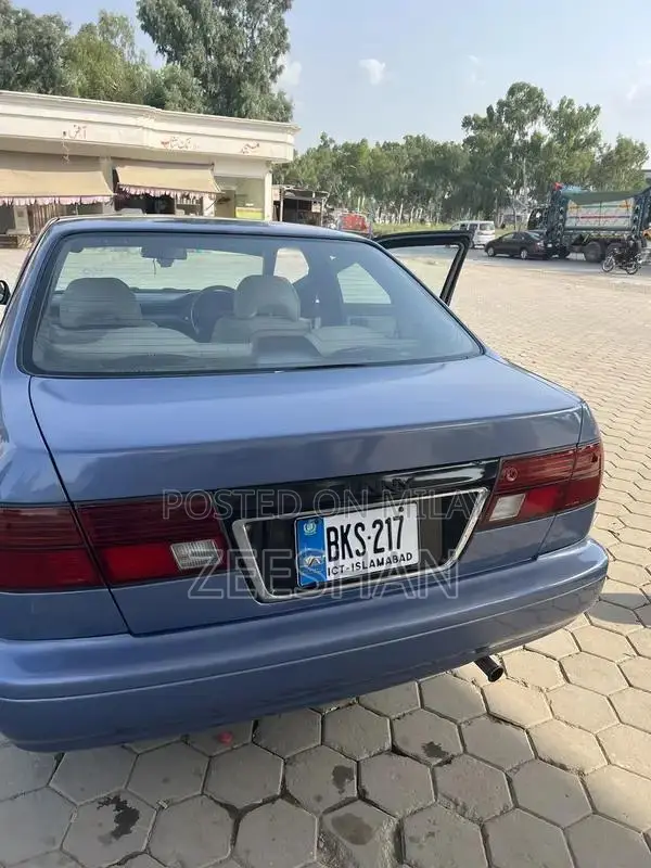 Nissan Sunny Sedan - Low Mileage CNG Sedan with Excellent Condition