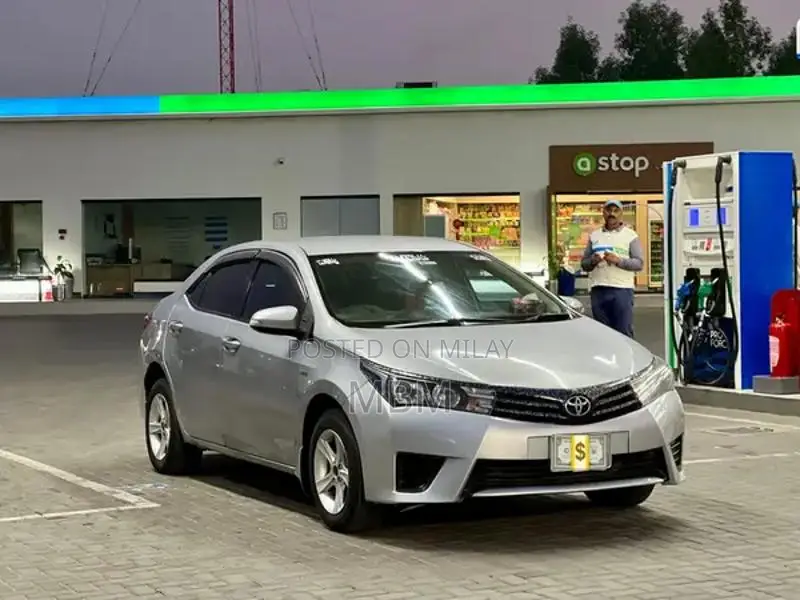 Toyota Corolla GLI 2015 Sedan - Manual Transmission