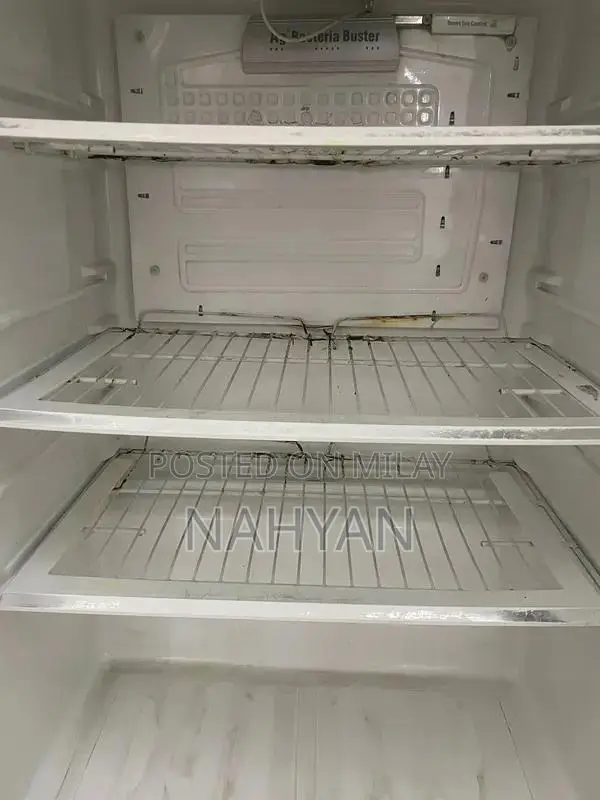 PEL Glass Door Refrigerator - Sleek and Efficient Cooling