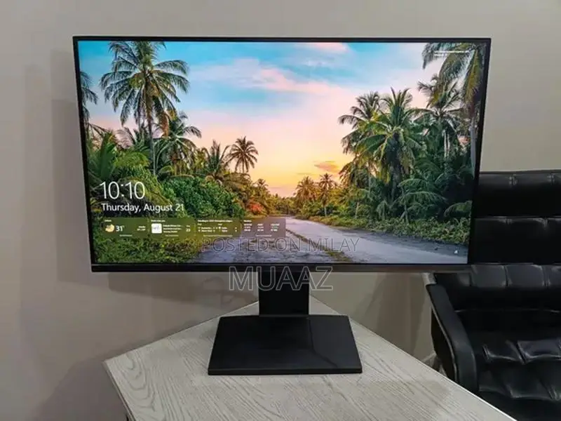 Samsung 32-inch 4K Professional Borderless LED Monitor