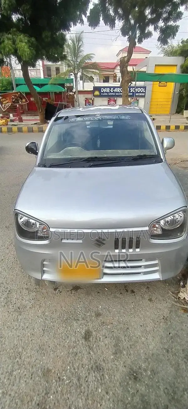 Suzuki Alto VXR - Low Mileage Second-Owner Compact Hatchback