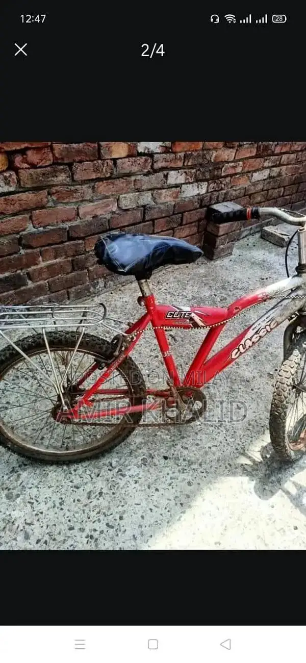Bicycle in Good Condition - Reliable Transportation