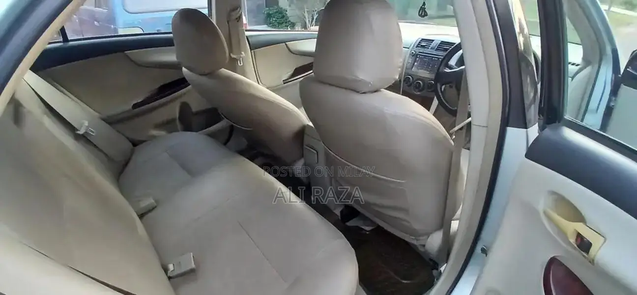 Toyota GLi 2013 Sedan - First Owner Vehicle