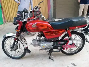 Honda 70 Motorcycle - Modified Punjab Edition