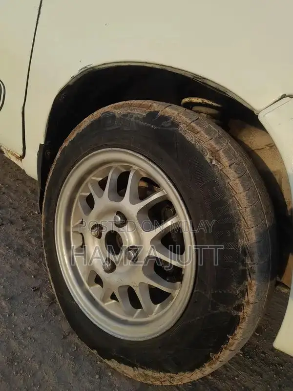 Alto VXR Compact Car - Well Maintained Hatchback