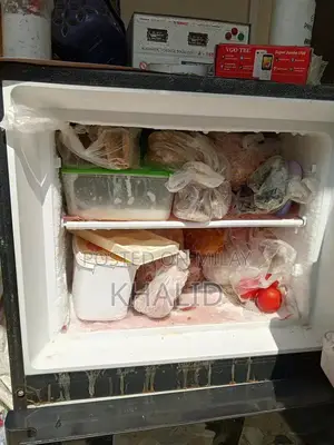 Dawlance 9170 Glass Door Refrigerator - Stylish Home Cooling Solution