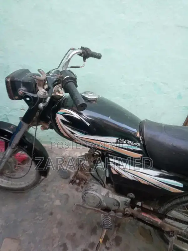 Union Star Motorcycle - Well-Maintained Vehicle