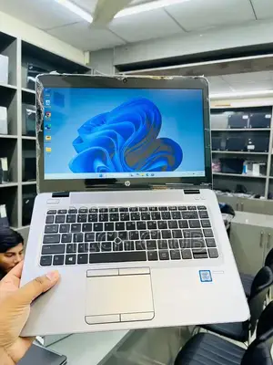 Photo - HP EliteBook 840 G4 Business Laptop with 8th Gen Core i5