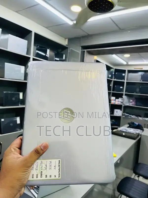 HP EliteBook 840 G4 Business Laptop with 8th Gen Core i5