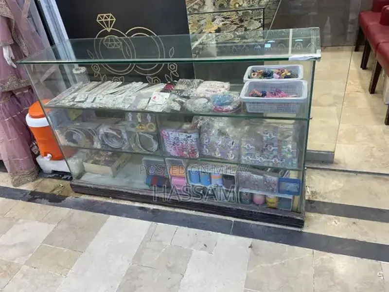 Commercial Shop Furniture Set: Jewelry Counters and Seating