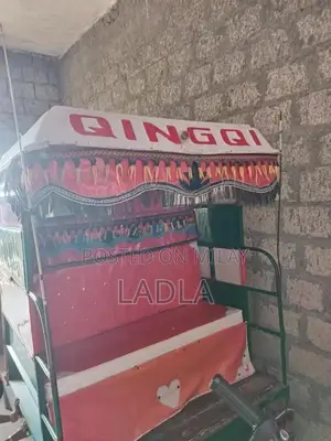 Qingqi Rickshaw 2014 Model Three-Wheeler Vehicle