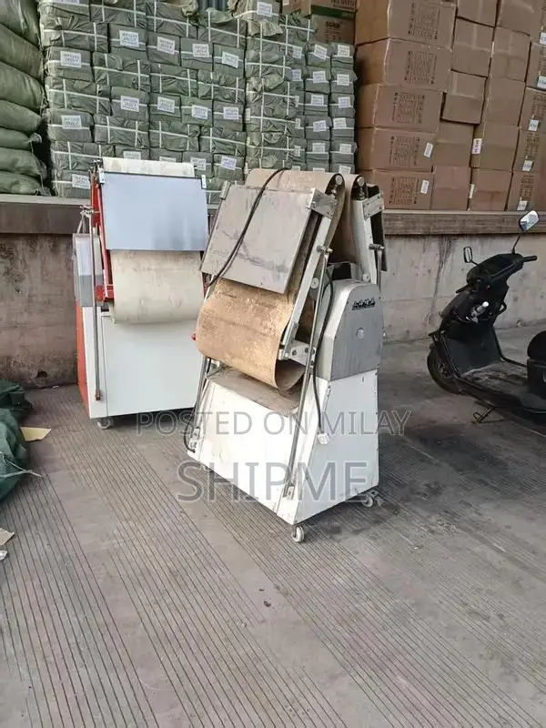 Commercial Bakery Equipment: Dough Sheeter and Depositor Machines