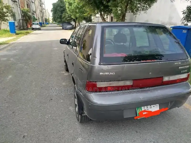 Suzuki Cultus VXRI EFI Compact Sedan