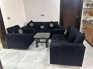 Photo - Black Leather Three-Piece Sofa Set Living Room Furniture