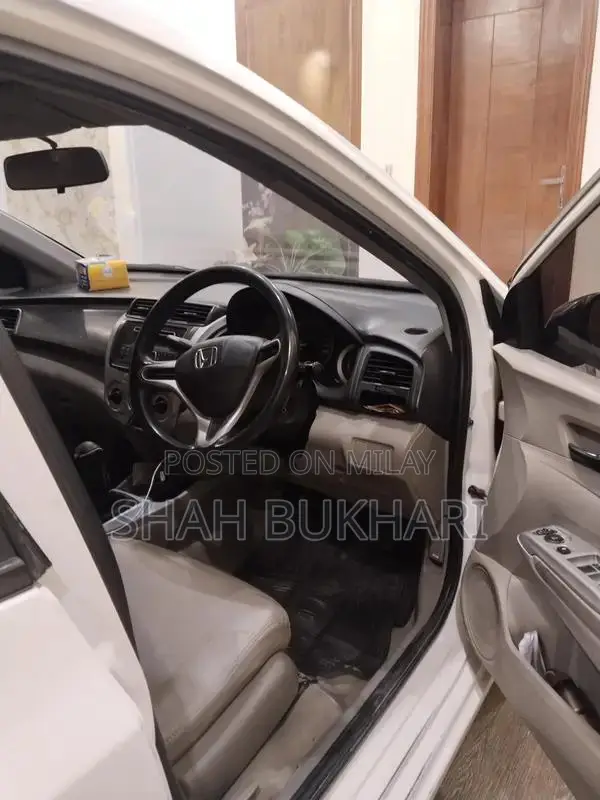 Total Genuine City 2015 Sedan - Classic Antique Vehicle