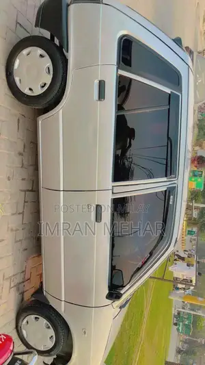 Mehran VX Compact Sedan - Reliable Urban Transportation