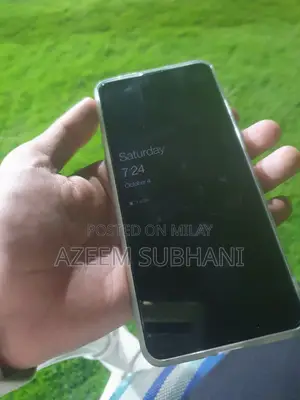 Photo - OnePlus 8T 256 GB Silver