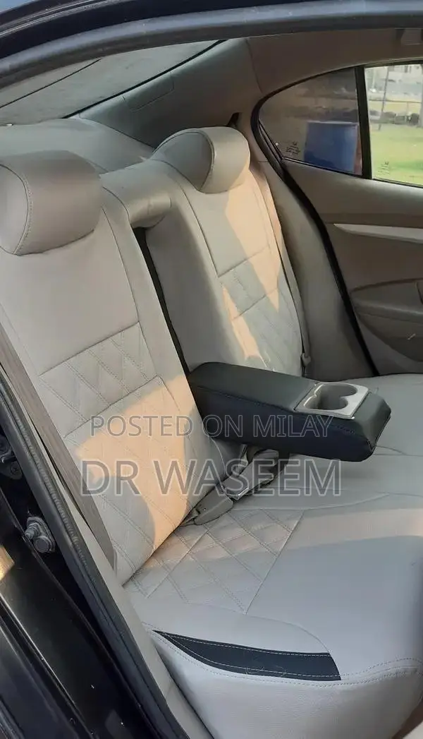 Honda City 2017 Sedan - Fully Genuine Condition