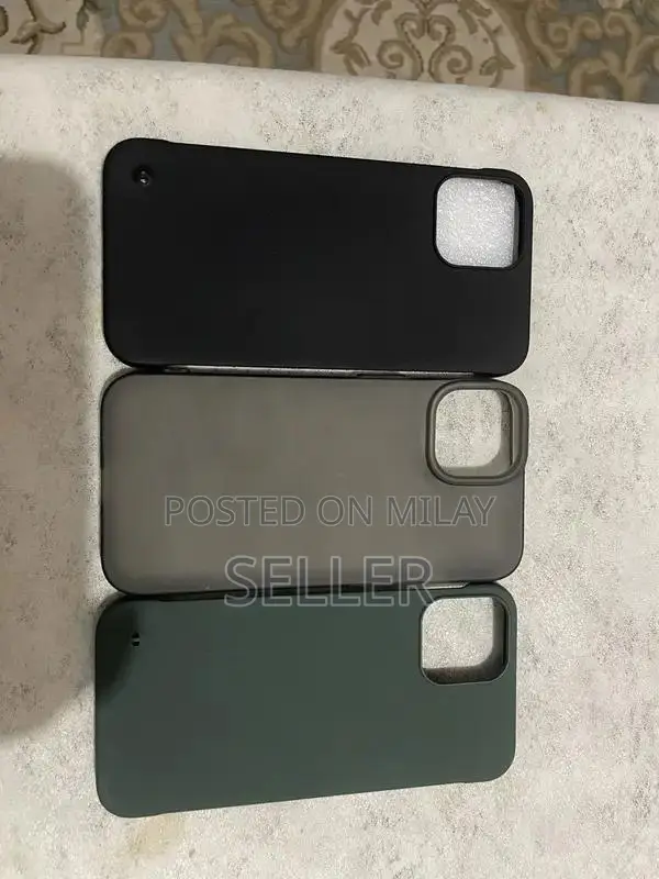 Protective iPhone 13 Mobile Phone Covers Bundle