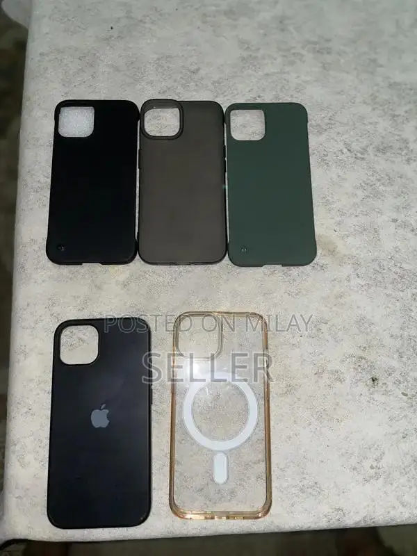 Protective iPhone 13 Mobile Phone Covers Bundle