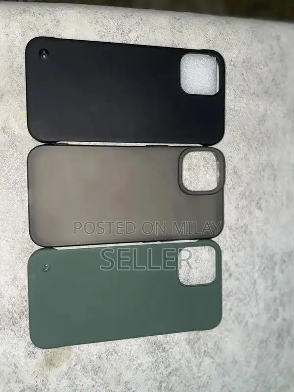 Protective iPhone 13 Mobile Phone Covers Bundle