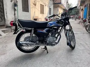 Photo - Honda 125 Motorcycle 2025 Model - Brand New