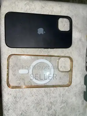 Protective iPhone 13 Mobile Phone Covers Bundle