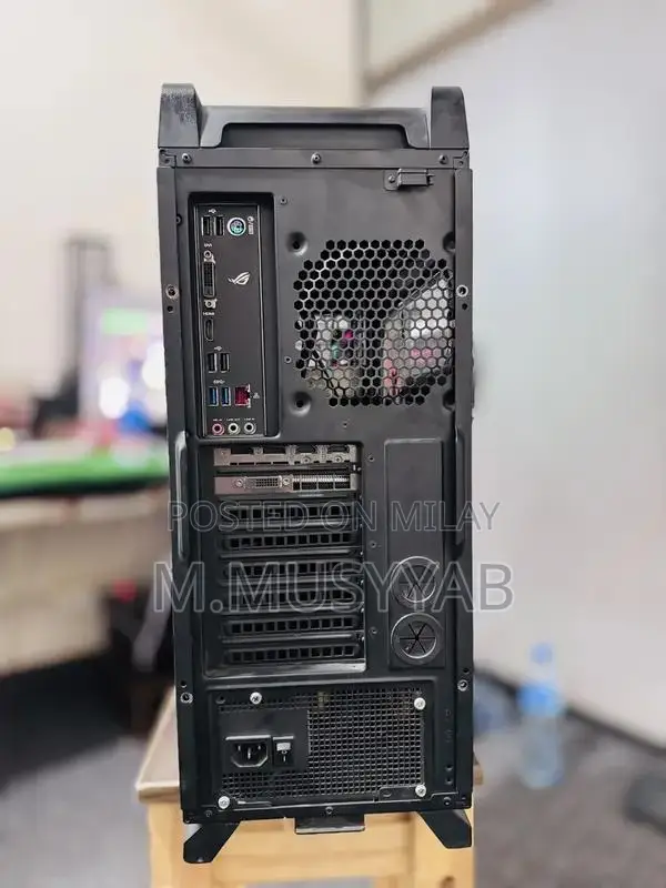 High-Performance Gaming PC: Intel i7, GTX 1060, 24GB RAM