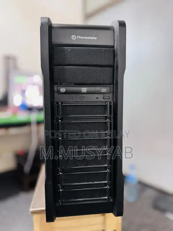 High-Performance Gaming PC: Intel i7, GTX 1060, 24GB RAM