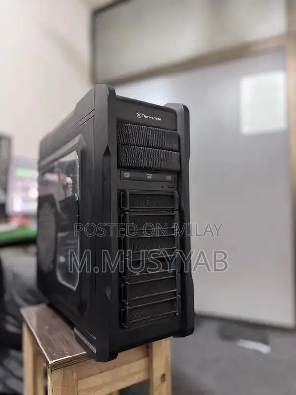 High-Performance Gaming PC: Intel i7, GTX 1060, 24GB RAM