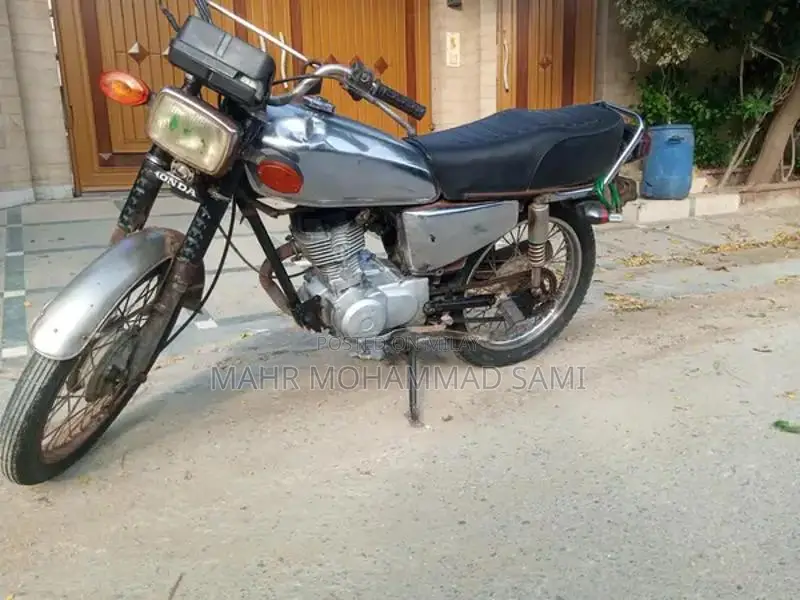 Honda Atlas CG 125 Motorcycle 2012 Model