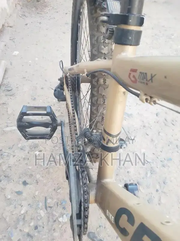 Reliable 1-Year-Old Bicycle for Sale - Great Condition