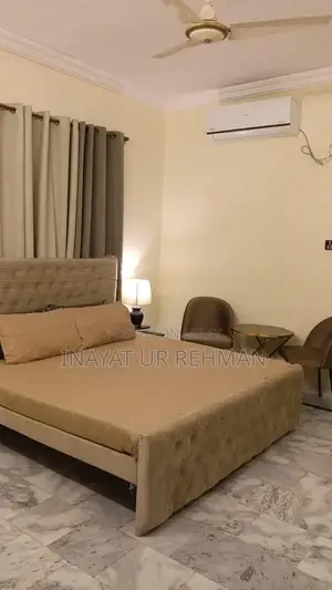 Luxury Guest Room in Kaghan Colony with Kitchen & Security