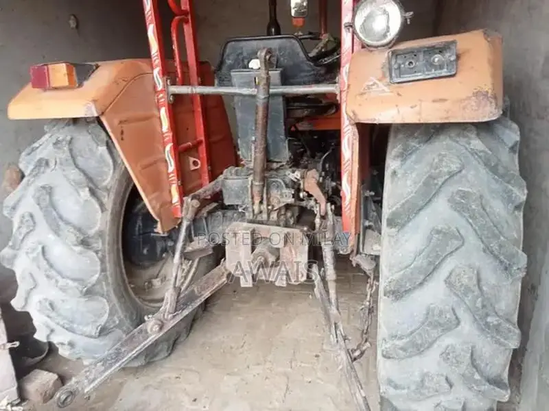 Ghazi 2012 Model Motorcycle - Classic Two-Wheeler with Traditional Des