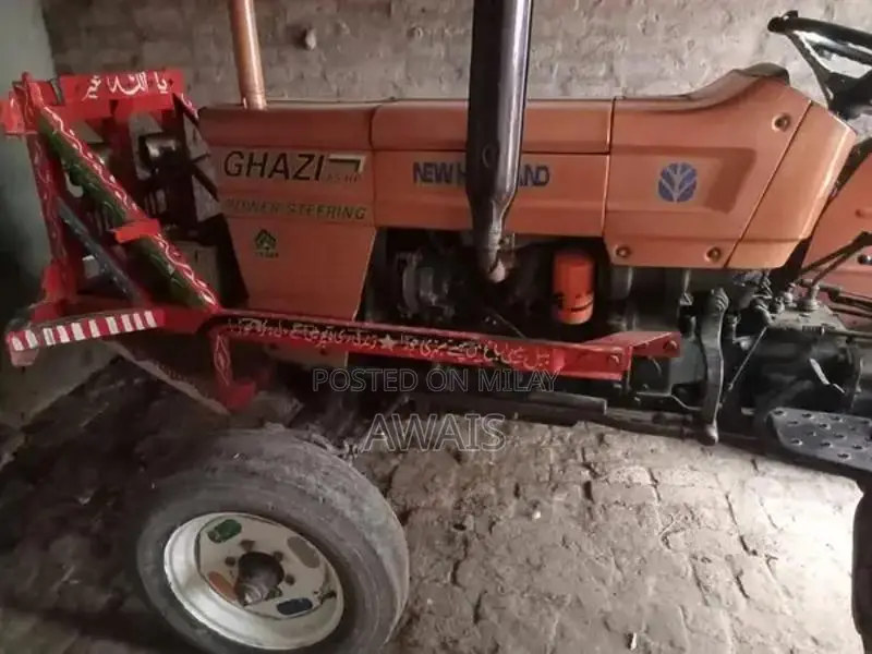 Ghazi 2012 Model Motorcycle - Classic Two-Wheeler with Traditional Des