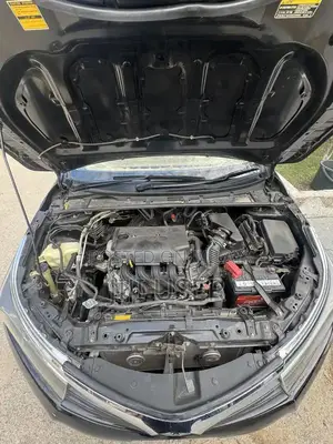 Toyota Corolla Gli Automatic Sedan 2015