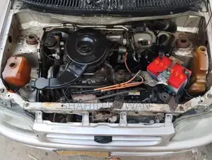 Photo - 2005 Daihatsu Cuore - Compact City Car