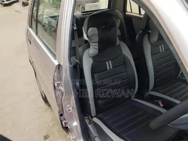 2005 Daihatsu Cuore - Compact City Car