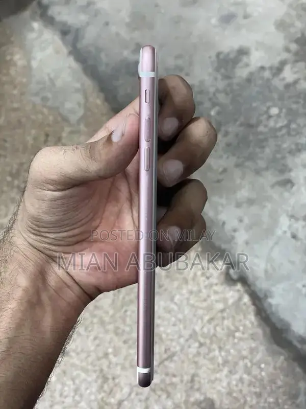 Rose Gold iPhone 7 Plus Smartphone with Storage