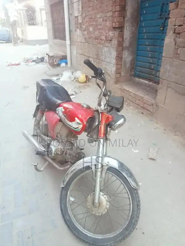 Metro 70cc Motorcycle - Reliable Two-Wheeler