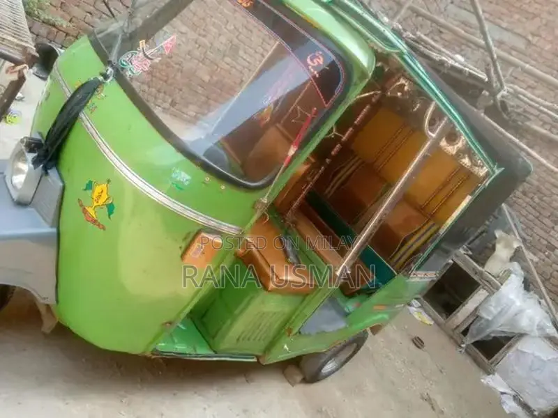 Used Vehicle with Excellent Condition and Performance