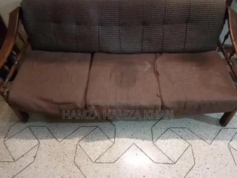 Comfortable 6-Seater Sofa Set - 2 Three-Seater Sofas