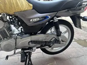 Suzuki GD 110 Motorcycle - 2025 Model, Low Mileage