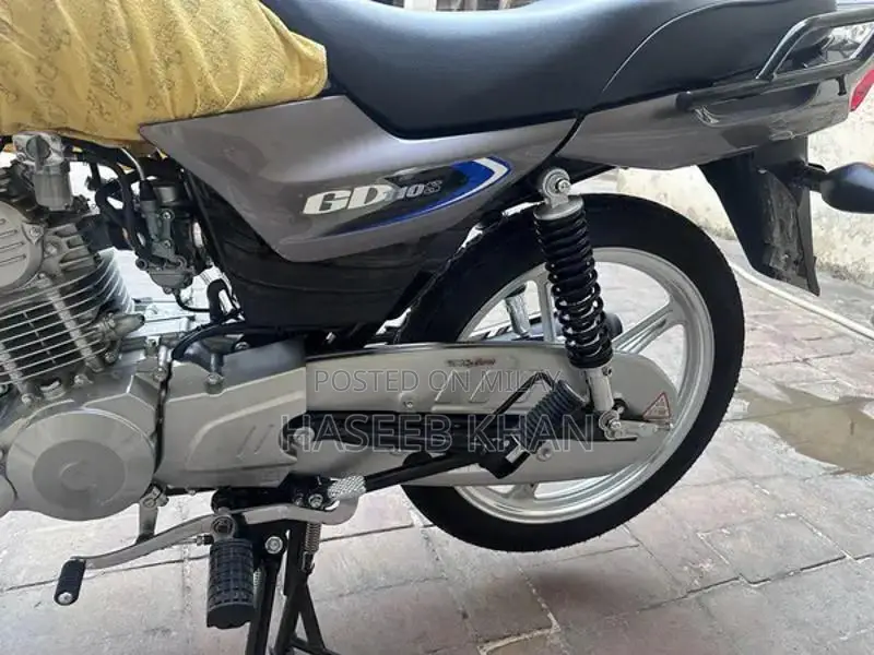 Suzuki GD 110 Motorcycle - 2025 Model, Low Mileage