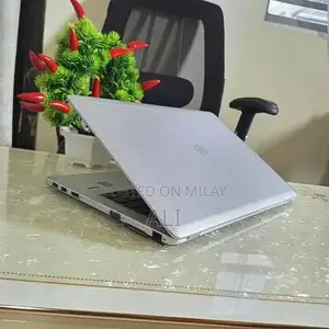 Photo - HP EliteBook 9480m Business Laptop - Core i5, 8GB RAM, 256GB SSD