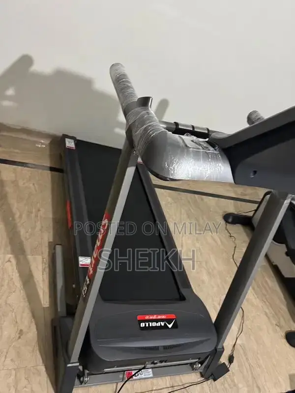 High-Performance Treadmill with Advanced Features