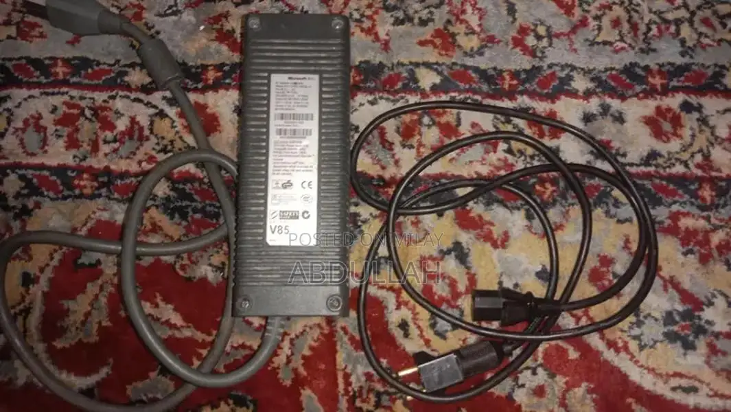 Xbox 360 250GB Gaming Console with 50+ Games